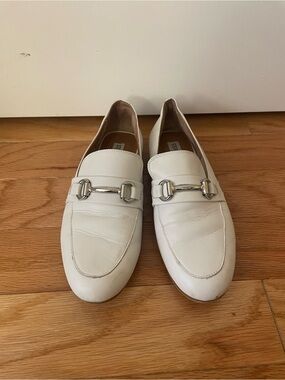 Used White Leather Women’s Horsebit Loafers